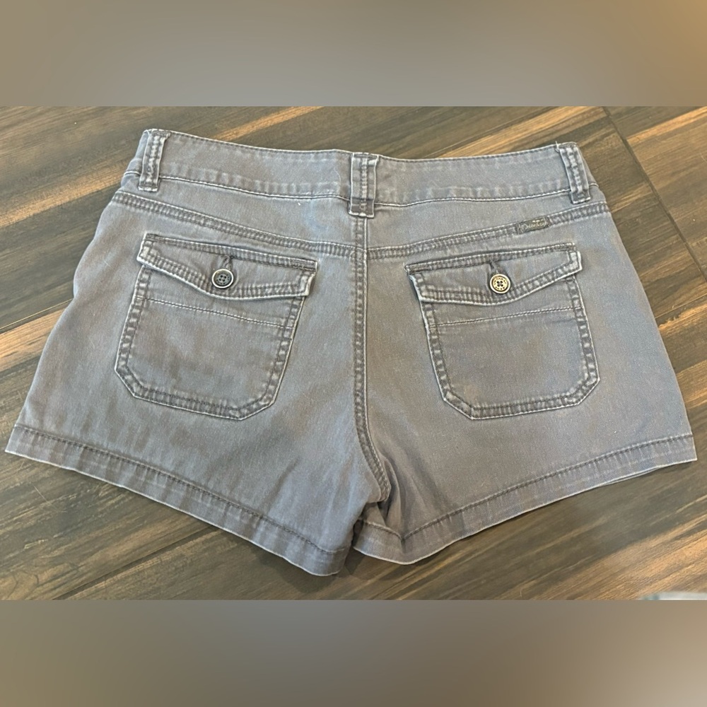 Union Bay Grey Shorts (Size 7) - Picture 2 of 2